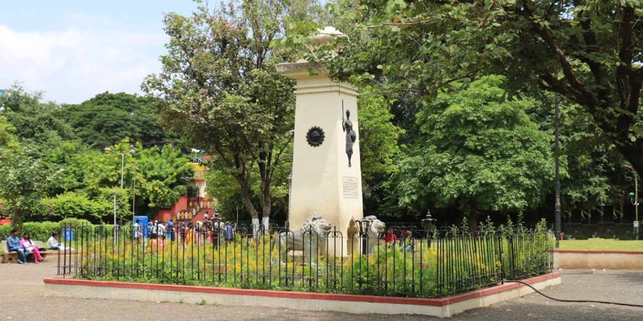 Saras Baug Pune: Timings, History & Ganpati Temple