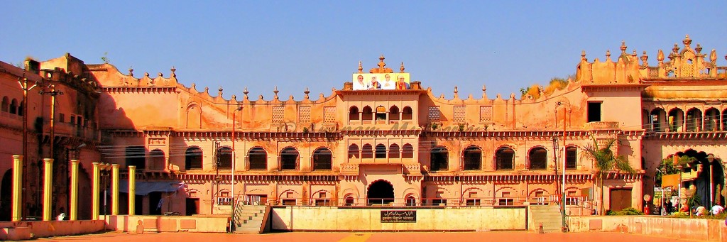 Shaukat Mahal Bhopal: A Blend of Eastern & Western Architecture