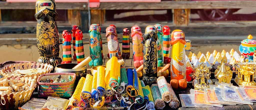 Shopping in Bhutan: Complete Guide to Handicrafts, Textiles & Souvenirs