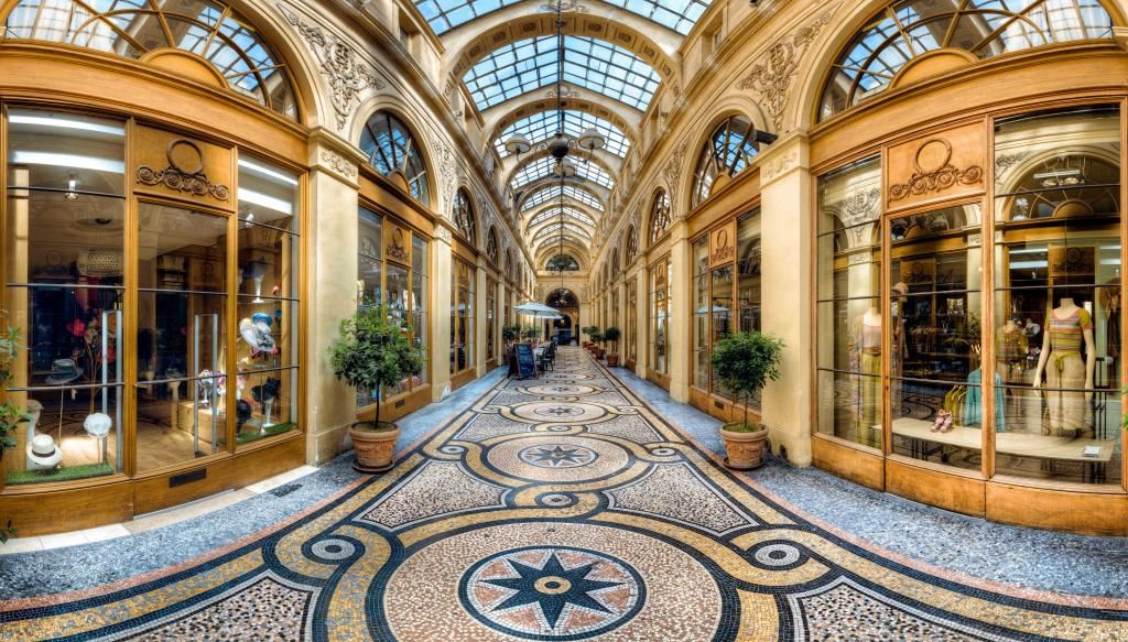 Shopping Paris: Ultimate Guide to Luxury, Markets & Budget Tips