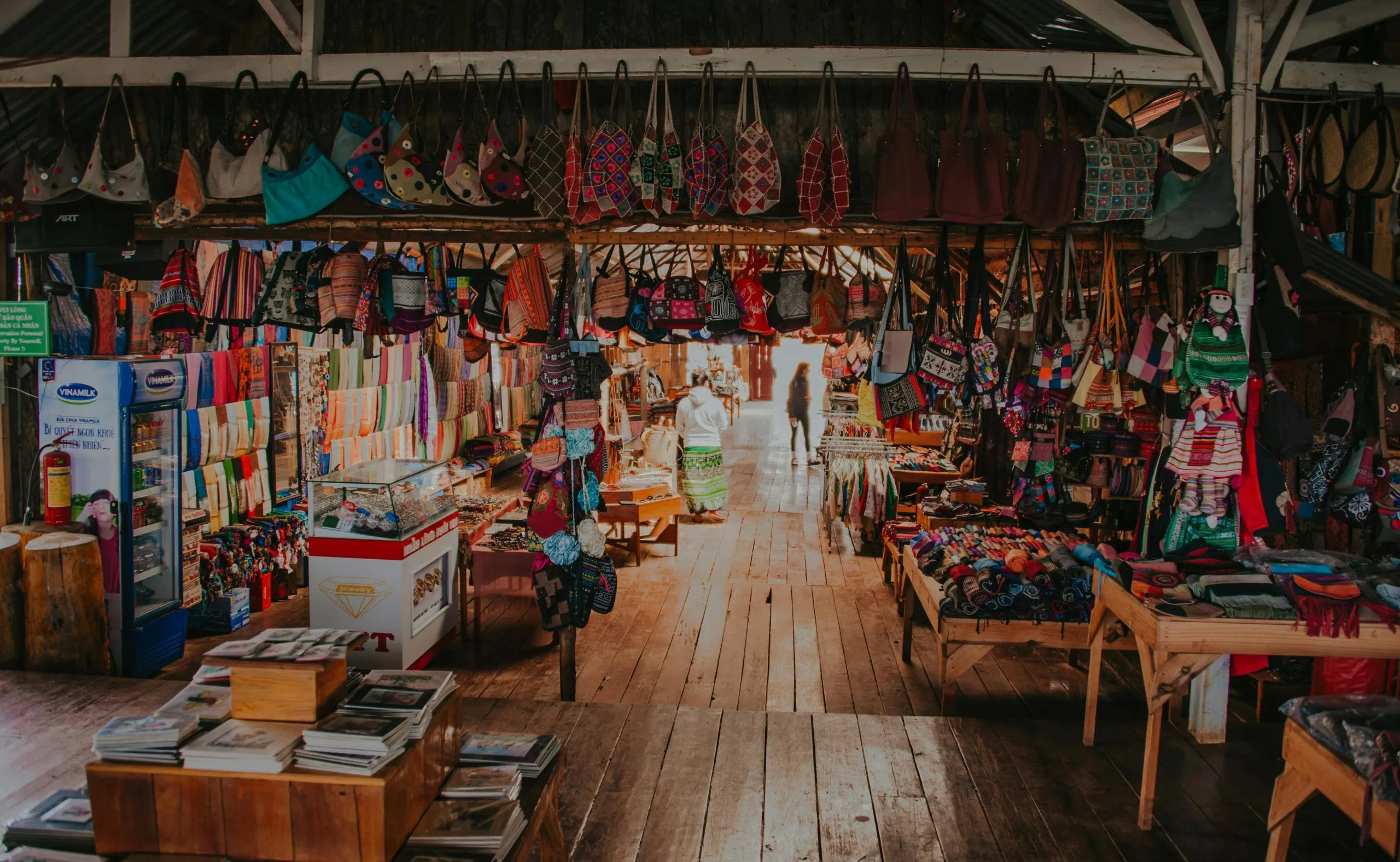 Shopping in Silvassa: Markets, Crafts and Buying Tips