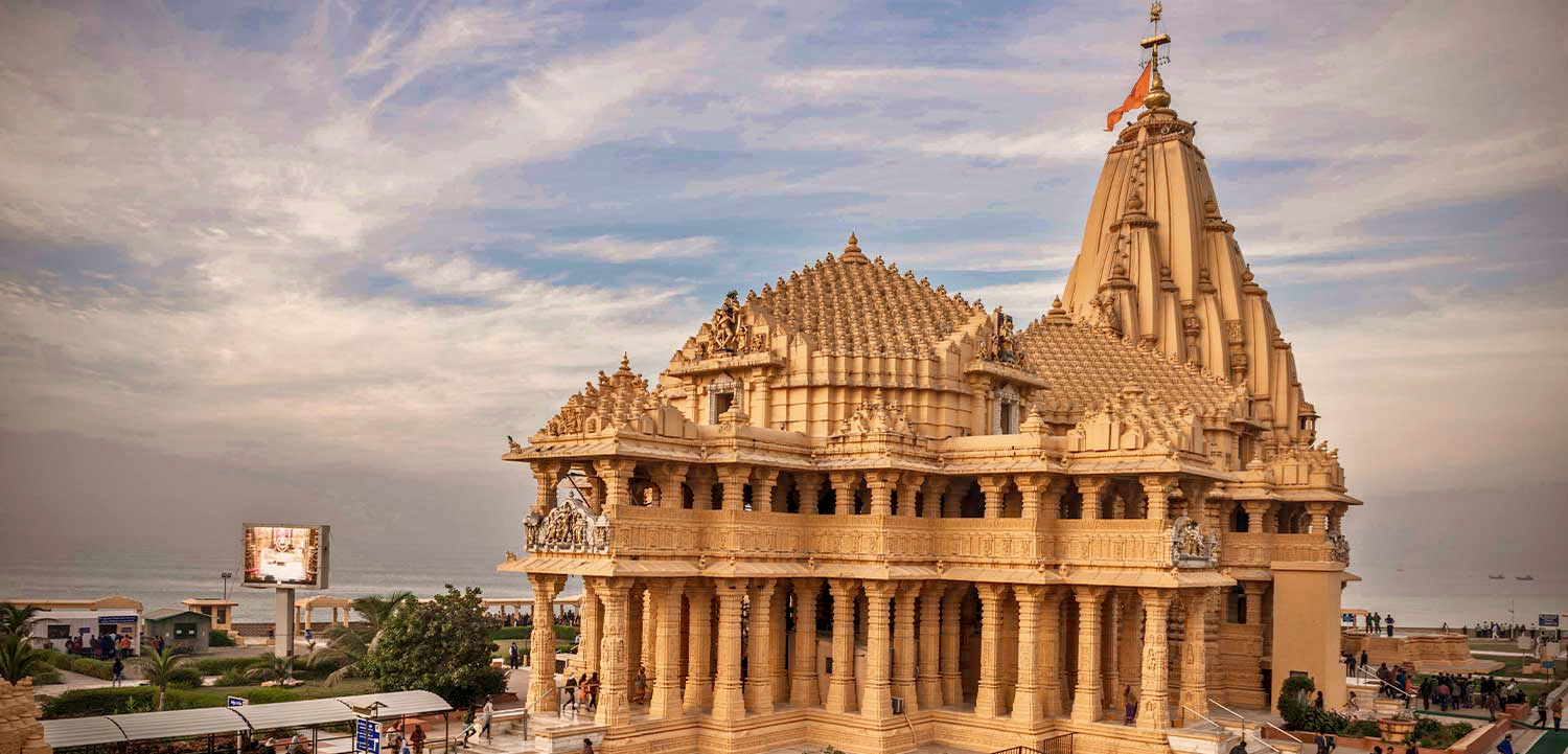 Somnath Temple Gujarat: Darshan Timings, Aarti & Jyotirlinga Significance