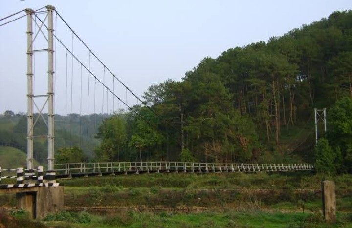 Syntu Ksiar Bridge: Meghalaya's Historic Stone Arch