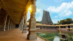 Temples in Tamil Nadu: Route Planning, Darshan Strategy, and Cultural Context