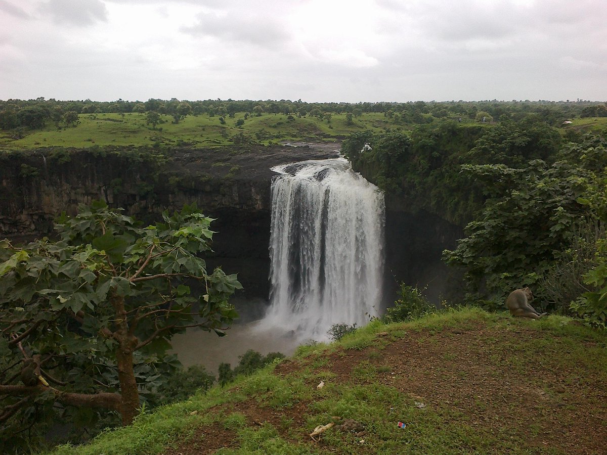 Tincha Falls Indore: Trek, Route, Safety and Best Time