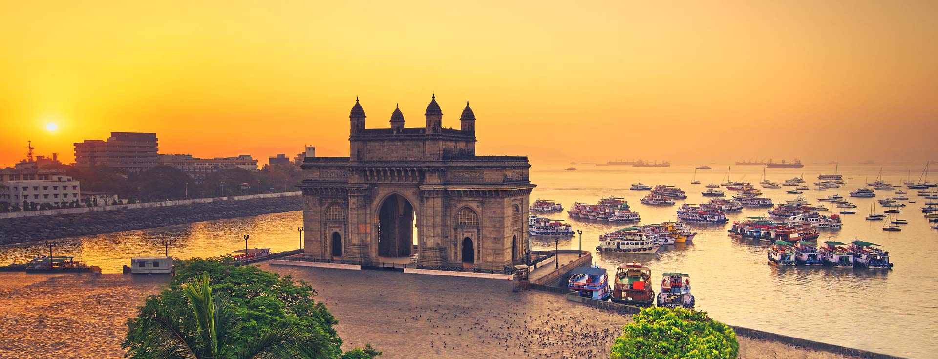 Gateway of India Mumbai: Complete Guide to History, Timings & Ferry Rides