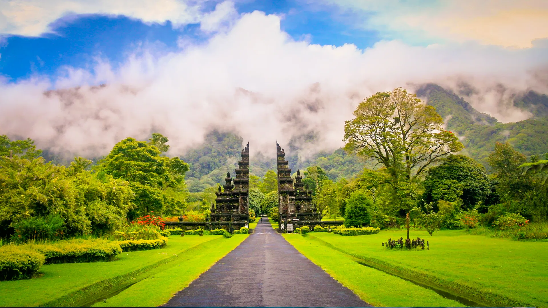 Wanagiri Hills Bali: Swing Ticket Fees, Timings & Photo Spots