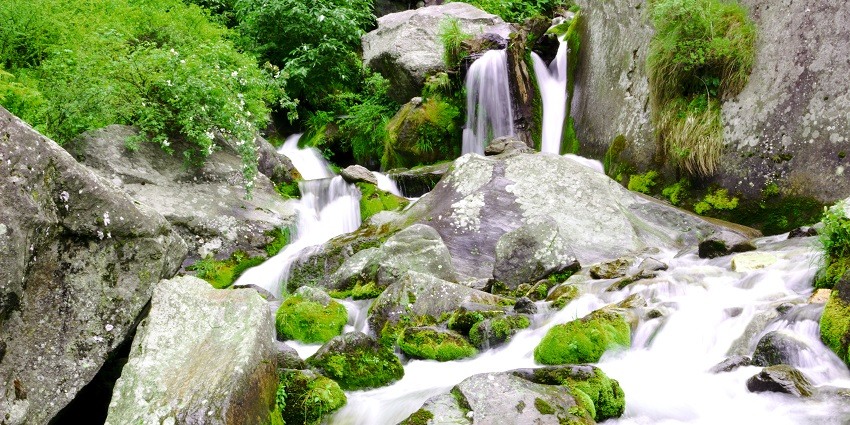 Waterfalls in Manali: 8 Best Falls & Trek Planning