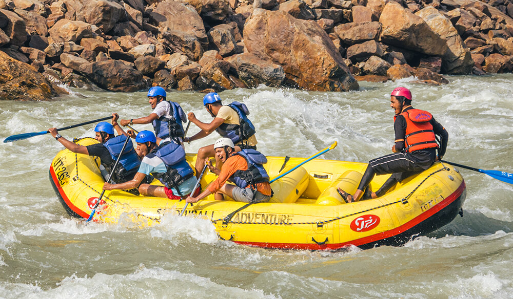 White Water Rafting in Rishikesh: Rapids, Season & Safety