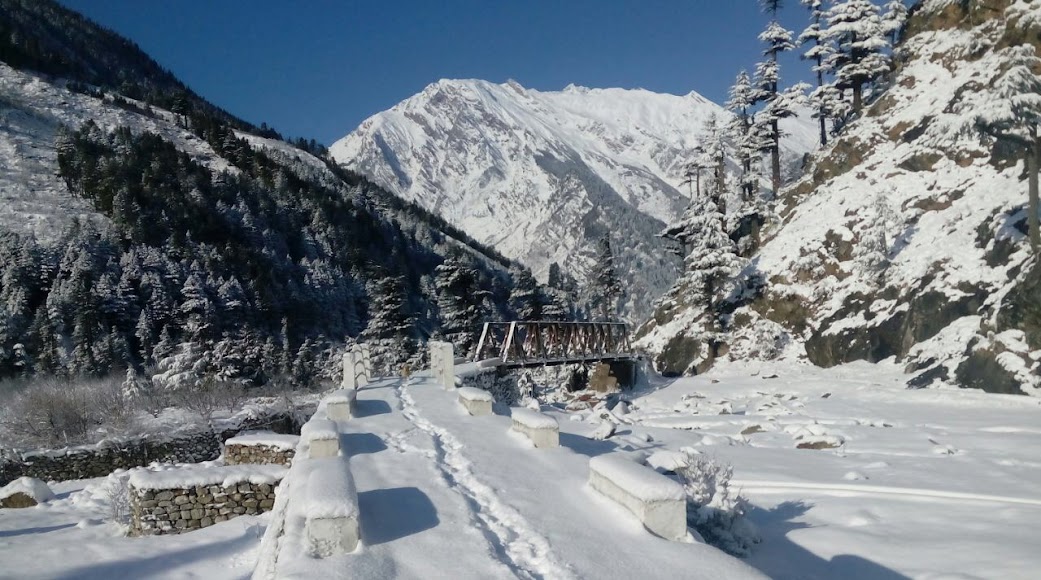 Lamkhaga Pass Trek - Image 2
