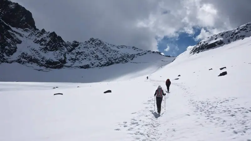 Thamsar Pass Trek - Image 6